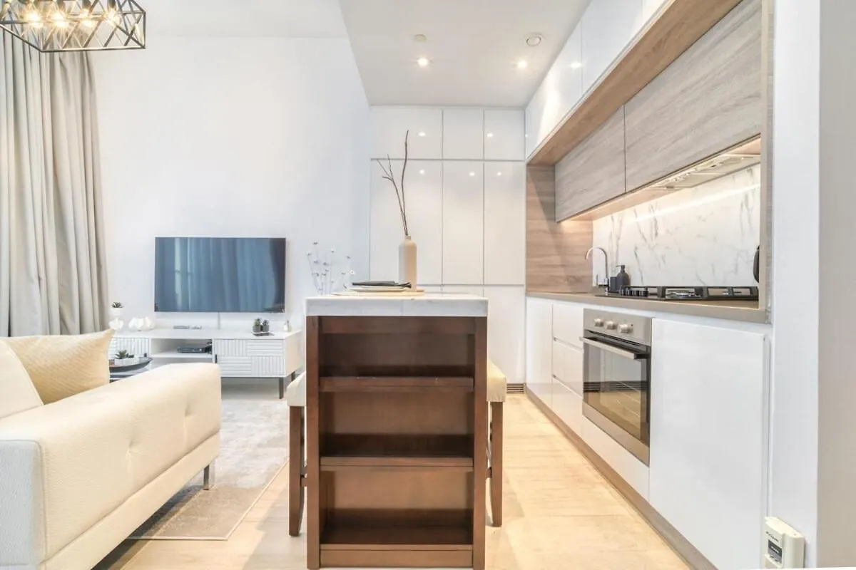 Spectacular Suite In The Heart Of Dubai Marina United Arab Emirates
