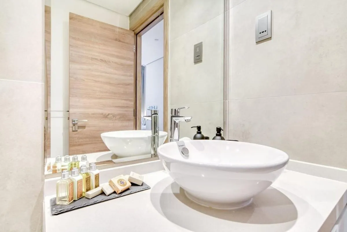 Spectacular Suite In The Heart Of Dubai Marina